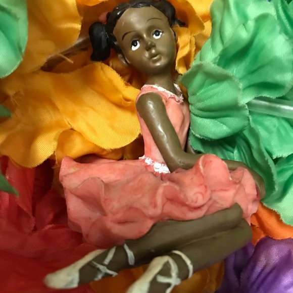 Ballerina Black/Afro-American Miniature Statue - Picture 5 of 16